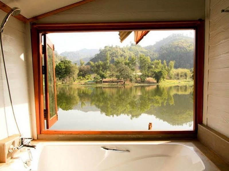 The Nature Club Resort Sangkhlaburi Extérieur photo